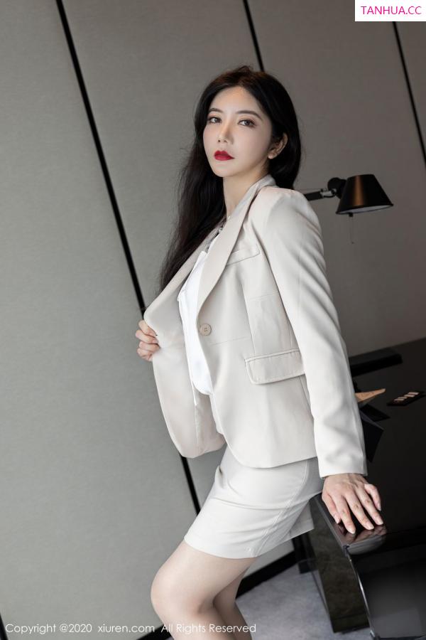 许飞 许飞 [XiuRen]高清写真图 2020.11.04 No.2736 心妍小公主第36张图片